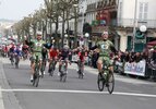L'arrivée victorieuse de Bryan Alaphilippe Bordeaux-Cycliste 2015