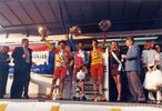 Podium de Dominique Péré course Bordeaux Saintes cycliste 1998