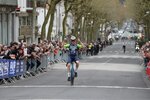 Mickaël Guichard vainqueur du 87ème Bordeaux-Saintes et Antonin Boissière (…)